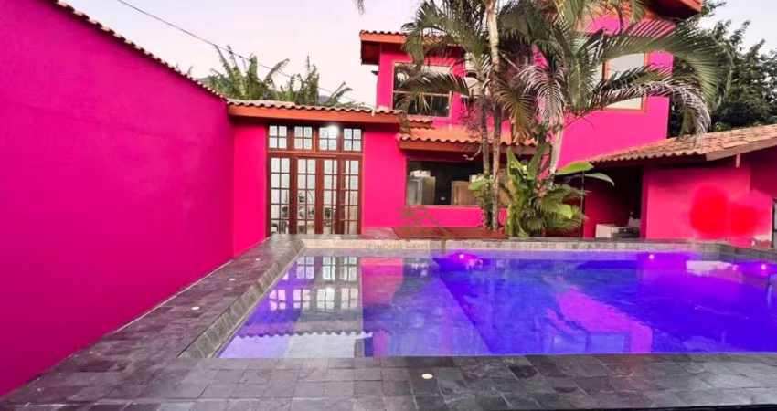 Casa com 5 dormitórios à venda, 250 m² por R$ 850.000,00 - Maresias - São Sebastião/SP