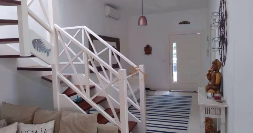 Casa com 4 dormitórios à venda, 250 m² por R$ 2.200.000,00 - Maresias - São Sebastião/SP