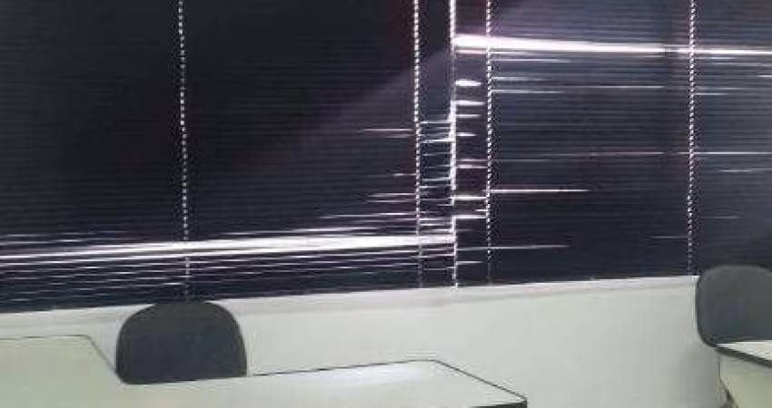 Sala Comercial com 52 m² de área útil, no Centro de São Caetano do Sul,