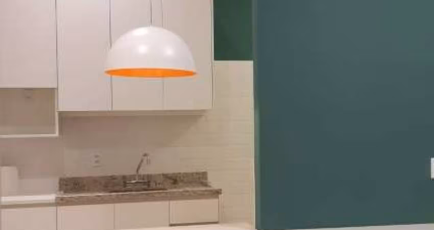 Lindo apartamento semi-mobiliado no coração da Granja Viana