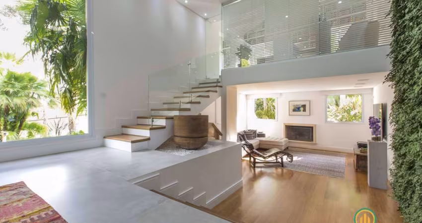 Casa Maravilhosa e impecável - 5 suites + chalé hóspedes! Em Condominio