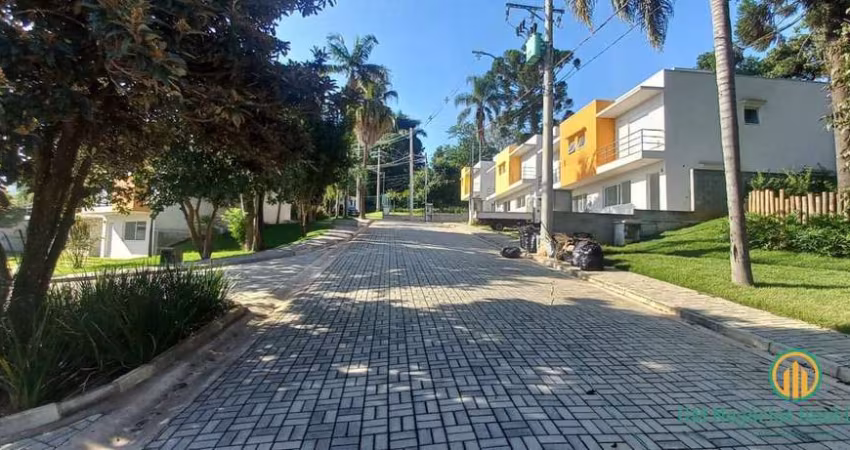 Condomínio novo, moderno com apenas 18 casas  na região da Granja Viana