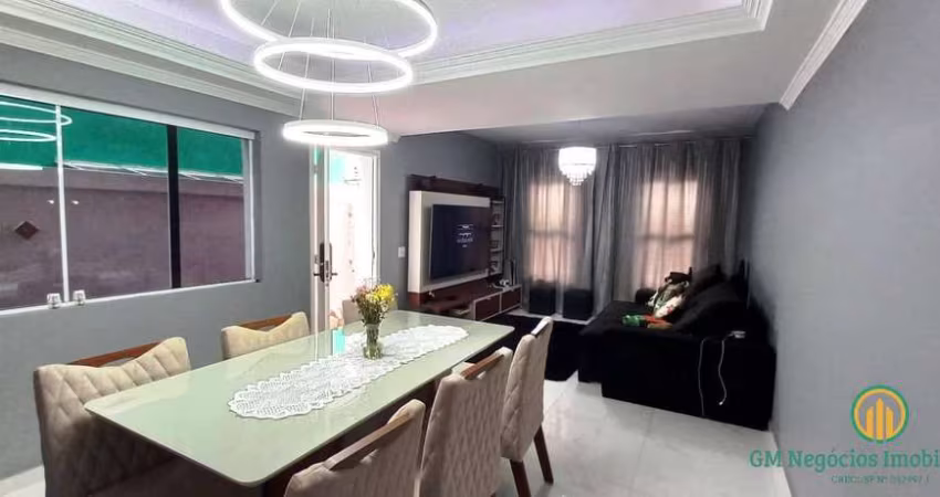 Casa com 3 dorms ( 1 suite ) em condomínio