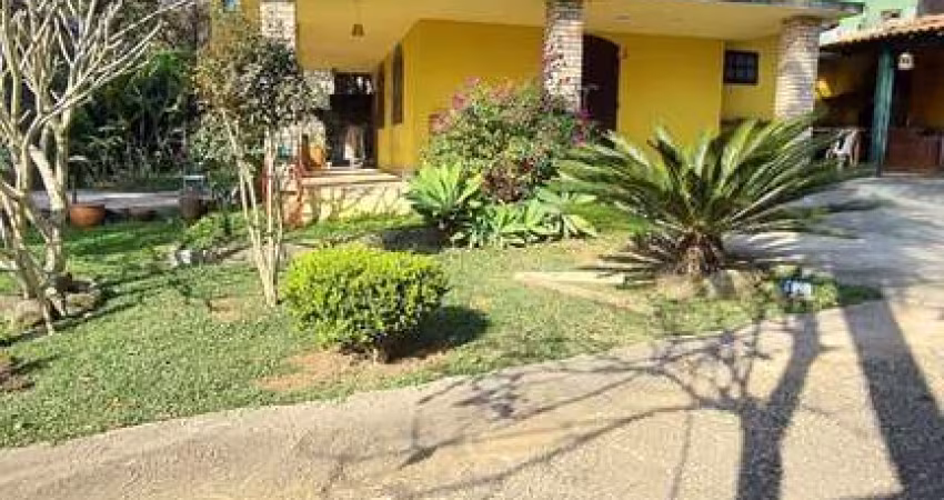 Casa Estilo Colonial Cond. Jardim Colibri - Granja Viana
