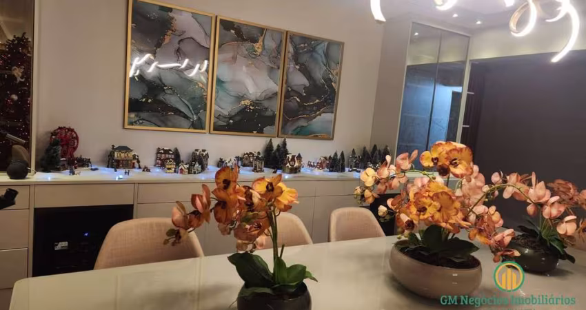 Apartamento 4 suítes, reformado, acabamento fino no Portal do Morumbi