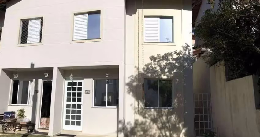 Cond. Porto Seguro -  km 26 Cotia,3 dorm / 1 ste, mobiliada e equipada!