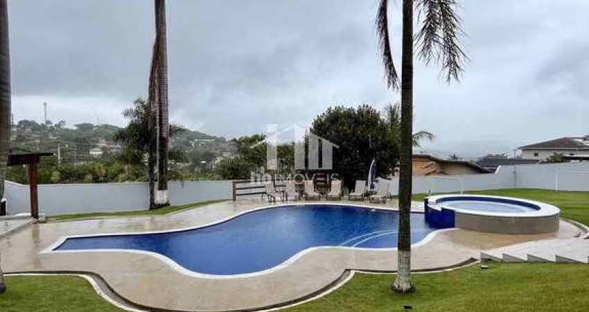 BELÍSSIMA CHÁCARA EM CONDOMÍNIO PORTEIRA FECHADA