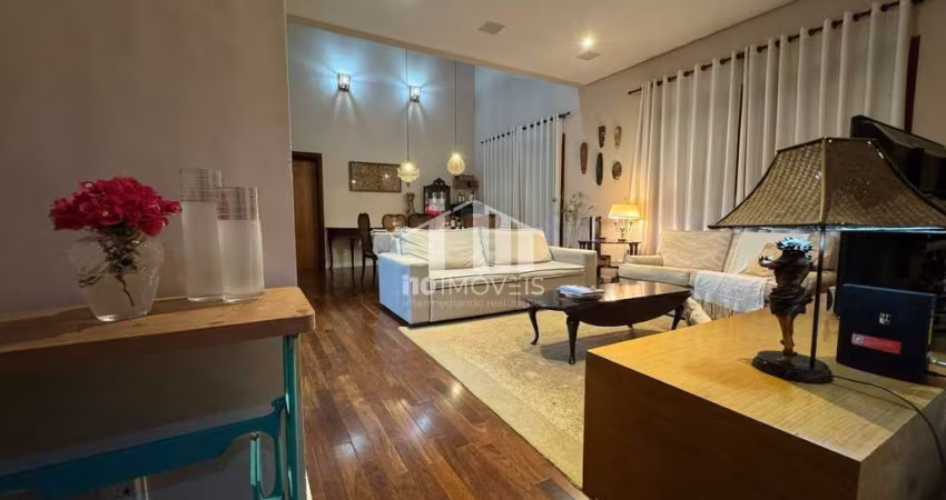 Casa à Venda- Condomínio Reserva da Serra, em Jundiaí/SP