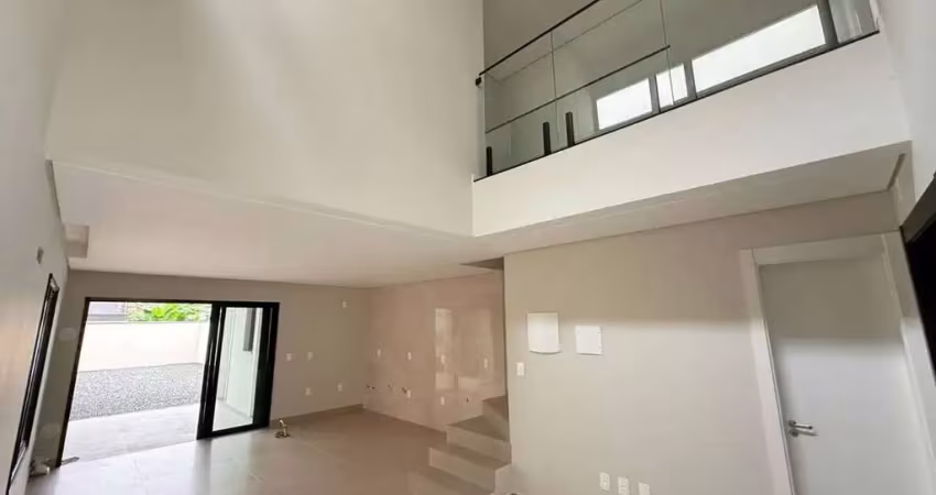 Casa com 3 quartos à venda no Saguaçu, Joinville 