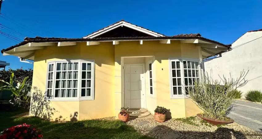 Casa com 3 quartos à venda no Glória, Joinville 