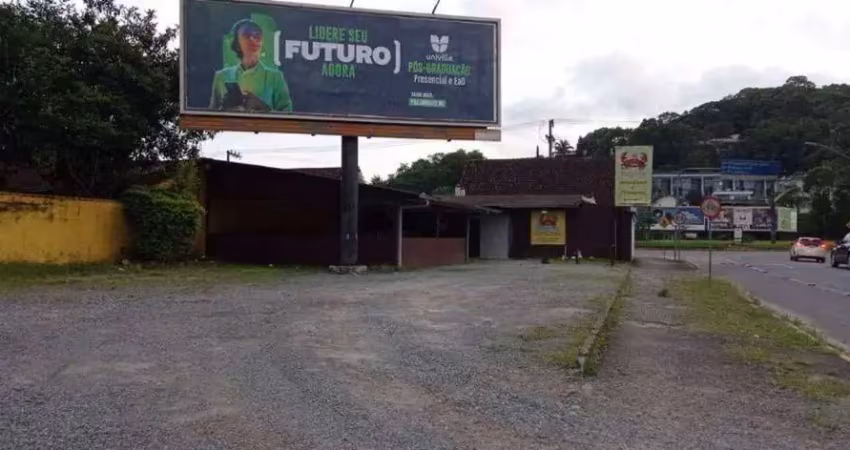 Terreno à venda na Rua Quinze de Novembro, 2622, Glória, Joinville