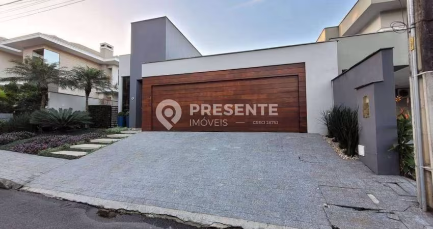 Casa de Condomínio com 3 quartos, Floresta - Joinville