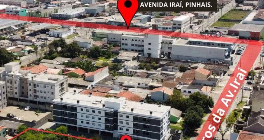 OPORTUNIDADE EM PINHAIS TERRENO COM CASA 900m²