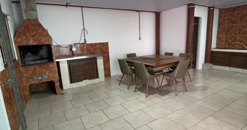 Kitnet Semi-Mobiliada para Locação no bairro Fazenda em Itajaí/SC