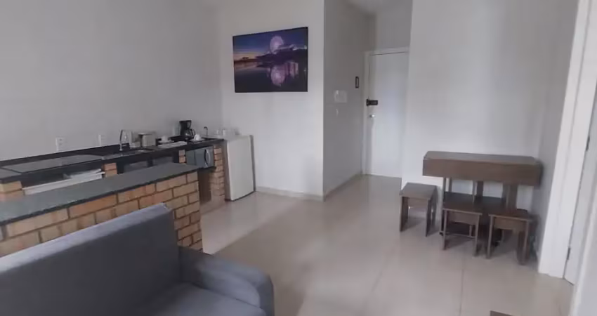 Apartamento mobiliado com 01 dormitório no bairro são vicente em itajaí/sc