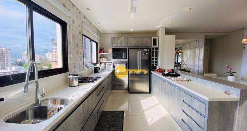 Apartamento com 3 dormitórios à venda, 147 m² por R$ 1.680.000,00 - Centro - Itajaí/SC