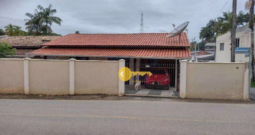 CASA BAIRRO ITAIPAVA - ITAJAÍ