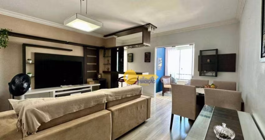 APARTAMENTO MOBILIADO COM 3 DORMITORIOS NO CENTRO