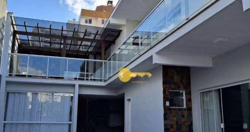 Casa com 4 dormitórios à venda, 300 m² por R$ 3.800.000,00 - Centro - Itajaí/SC