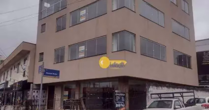 Sala comercial para alugar na Avenida Irineu Bornhausen, São João, Itajaí