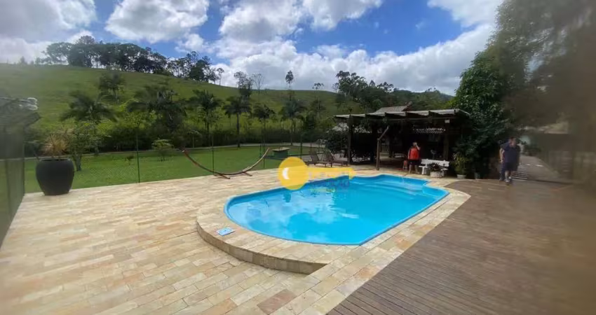 Casa com 3 quartos à venda na Rua Camboriú, Paciência, Itajaí