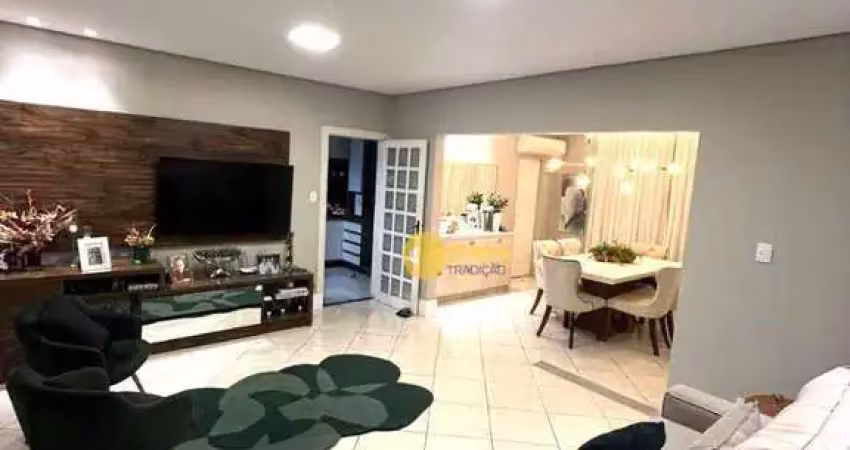 Casa com 3 quartos à venda na Rua Anita Garibaldi, Centro, Itajaí
