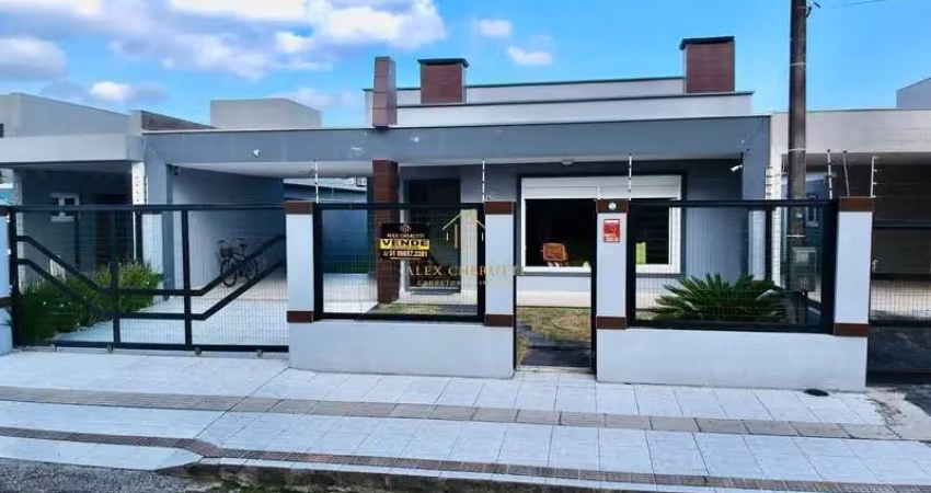 Casa á 3 ruas do mar na Praia de Atlântida Sul