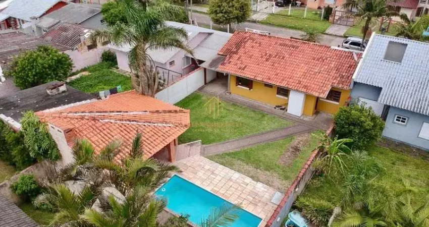 Casa maravilhosa, com pátio grande, piscina e espaço gourmet
