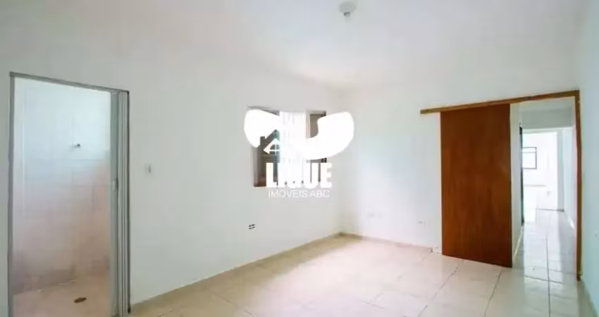 Casa com 2 quartos para alugar na Rua Elza, 96, Vila Linda, Santo André