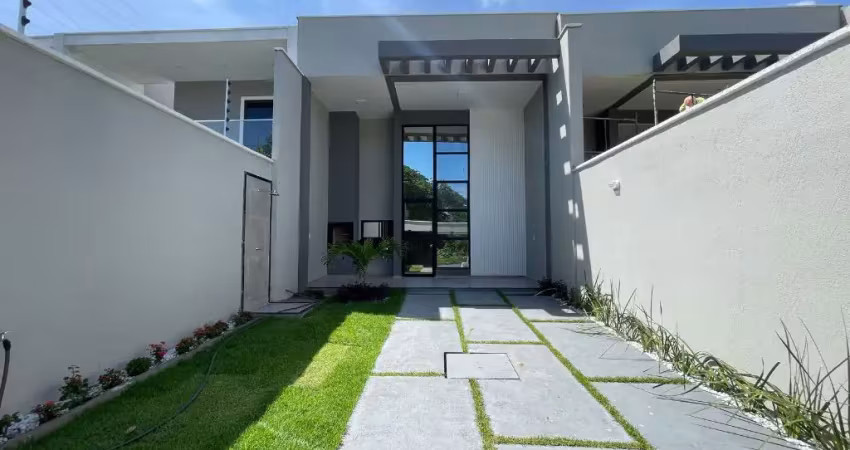 Casa plana pronta para morar no bairro lagoa redonda - fortaleza