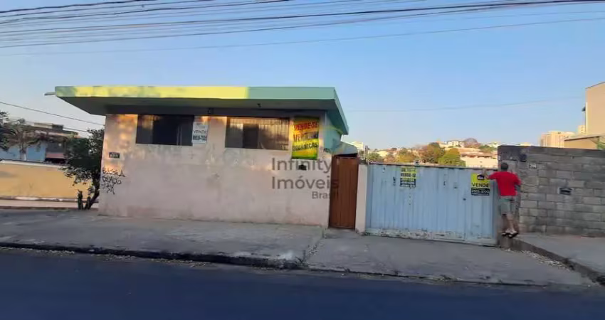 Casa à venda no bairro parque turistas - contagem/mg