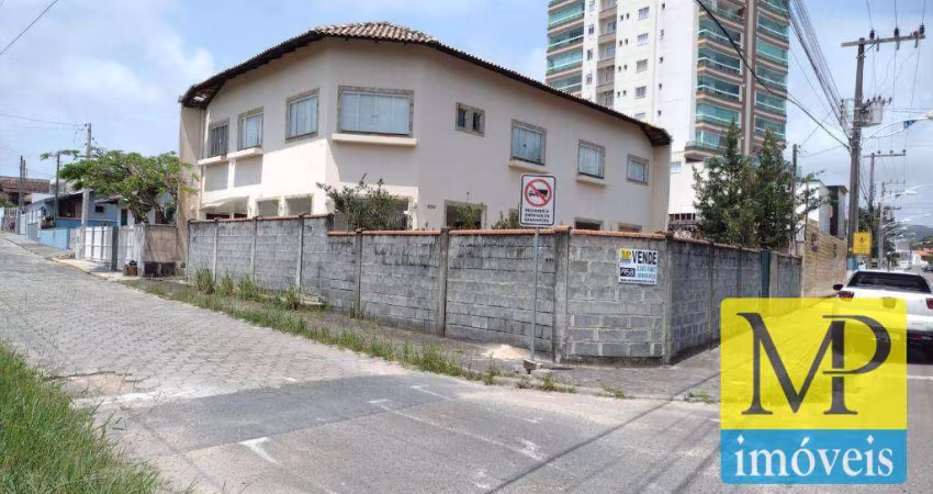 Sobrado com 3 dormitórios à venda, 330 m² por R$ 2.200.000,00 - Praia de Armação do Itapocorói - Penha/SC