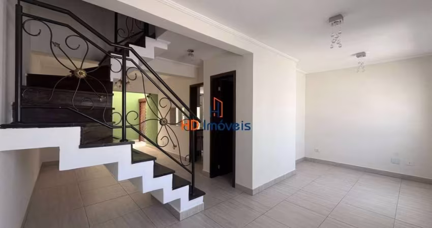 Sobrado com 4 dormitórios e 3 suítes à venda, por R$ 949.000 - Santo Inácio