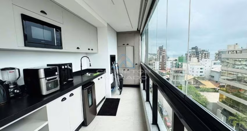 Apartamento no Edifício Ilha do Maui - Praia Brava, Itajaí - SC