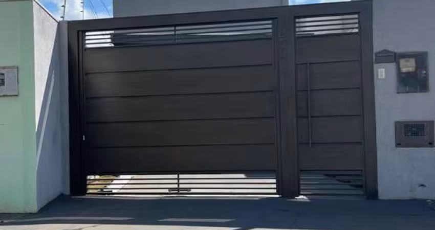 Casa com suíte no Jardim Centenário
