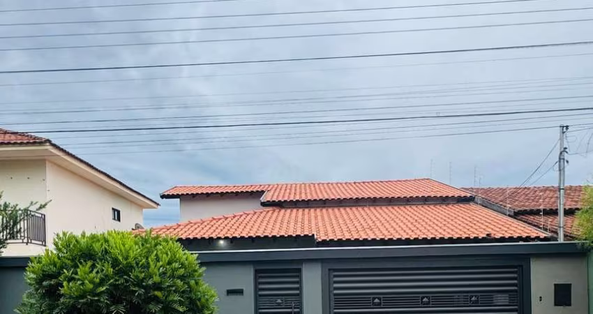 LINDA CASA COM 4 QUARTOS NO BAIRRO UNIÃO