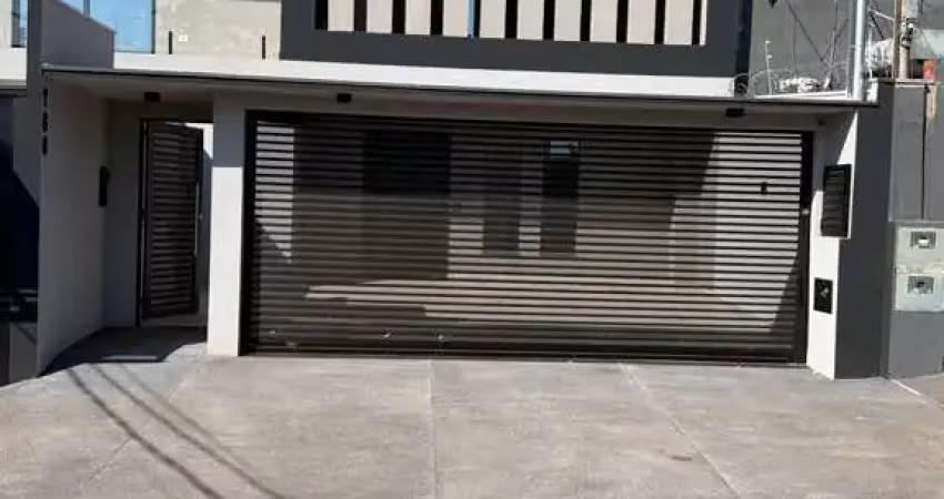 Casa com 2 quartos para alugar na Espírito Santo, 746, Jardim dos Estados, Campo Grande