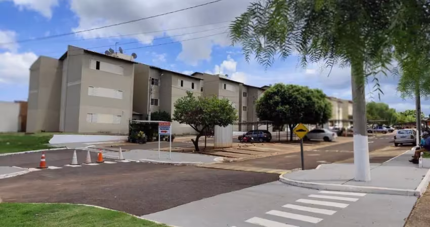 Apartamento térreo de 2 quartos + garden externo no seminário