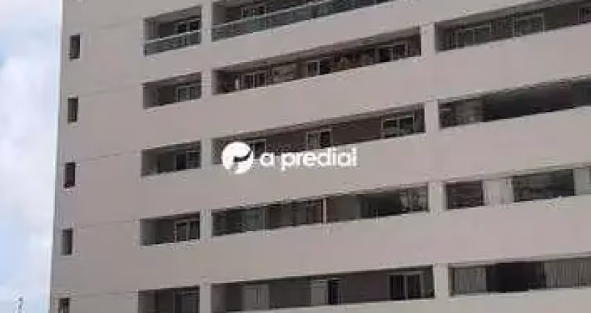 Apartamento com 2 suítes, a poucos metros da avenida beira mar. porteira fechada