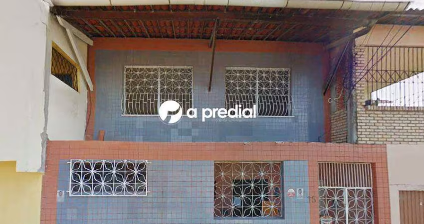 Casa Duplex à venda, 4 quartos, 1 suíte, 1 vaga, Cidade 2000 - Fortaleza/CE