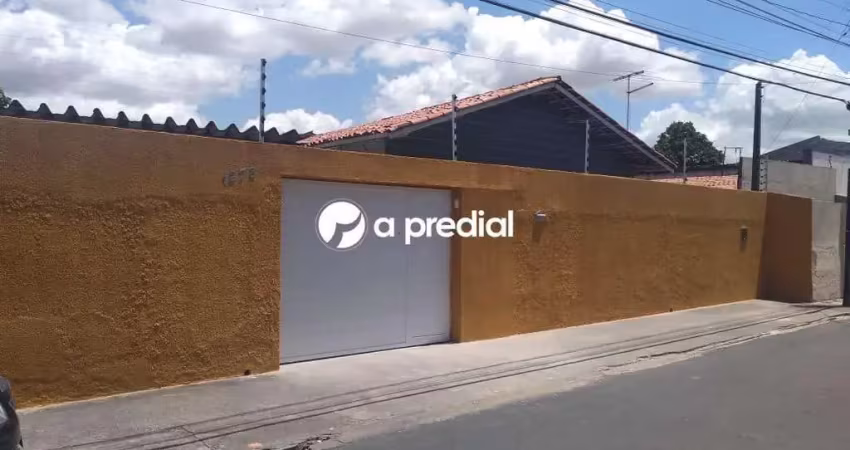 Casa com 3 quartos à venda no Parangaba, Fortaleza 