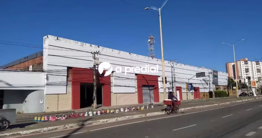 Prédio à venda no Benfica, Fortaleza 