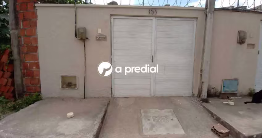Casa para aluguel, 2 quartos, 1 suíte, 1 vaga, Conjunto Esperança - Fortaleza/CE