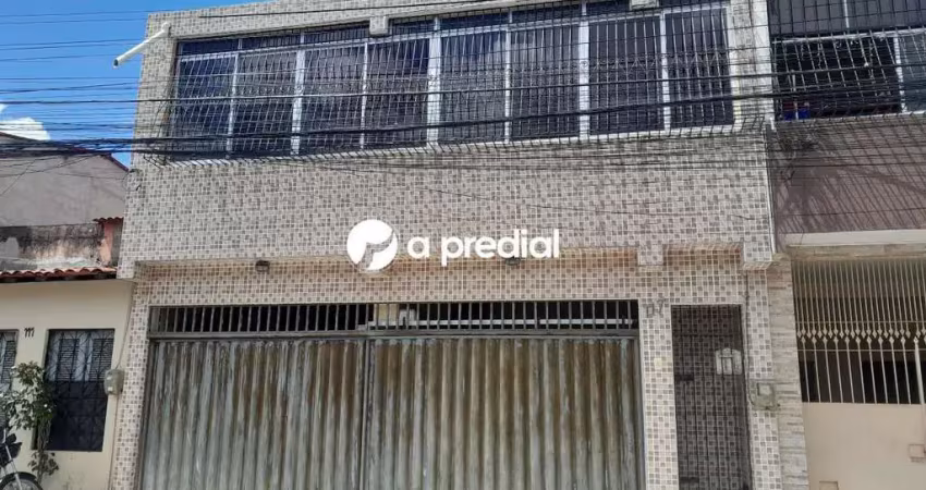 Casa com 4 quartos para alugar no Jóquei Clube, Fortaleza 