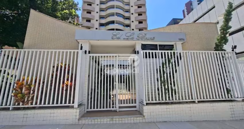 Apartamento com 3 quartos para alugar no Aldeota, Fortaleza 