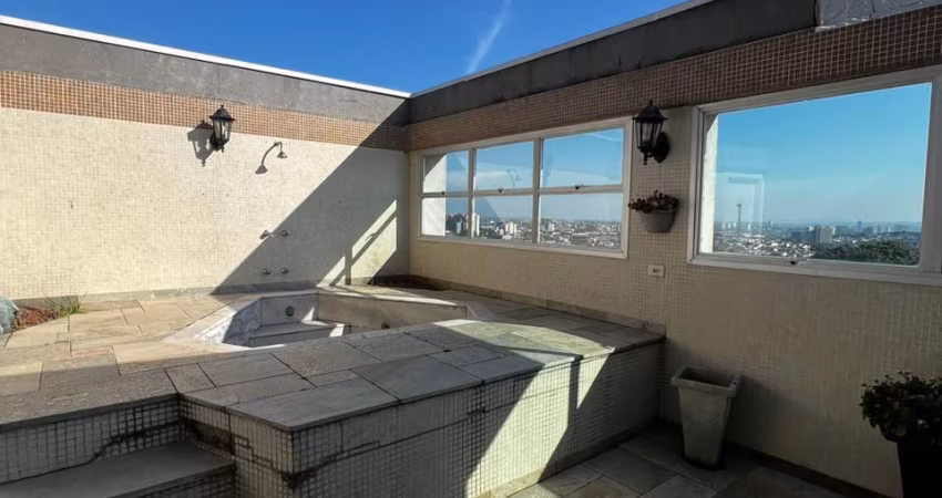 Cobertura completa com jacuzzi, sauna, suíte e móveis planejados!