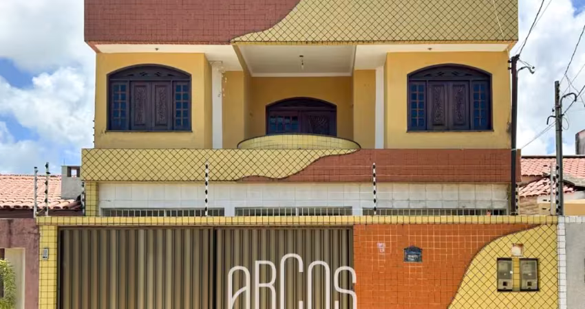 Casa no Orlando Dantas, casa sobrado com dois andares independentes, 5/4 sendo 2 suítes, à venda no São Conrado
