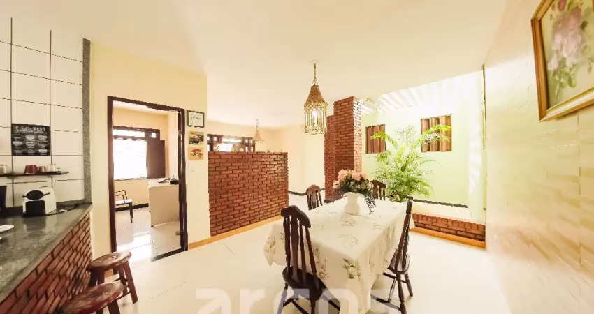 Asa na coroa do meio, 5 quartos, 240m², avenida mario jorge menezes viêira