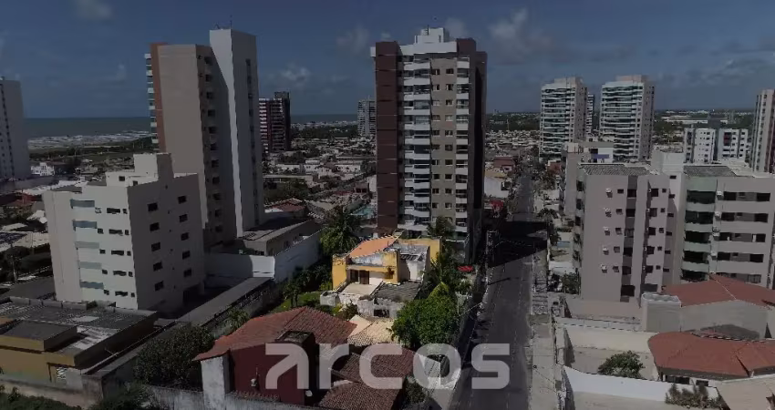 Casa na atalaia com 1350m² de terreno | 4 suítes, sendo 1 com banheira e 2 com closet | piscina | 400m da praia