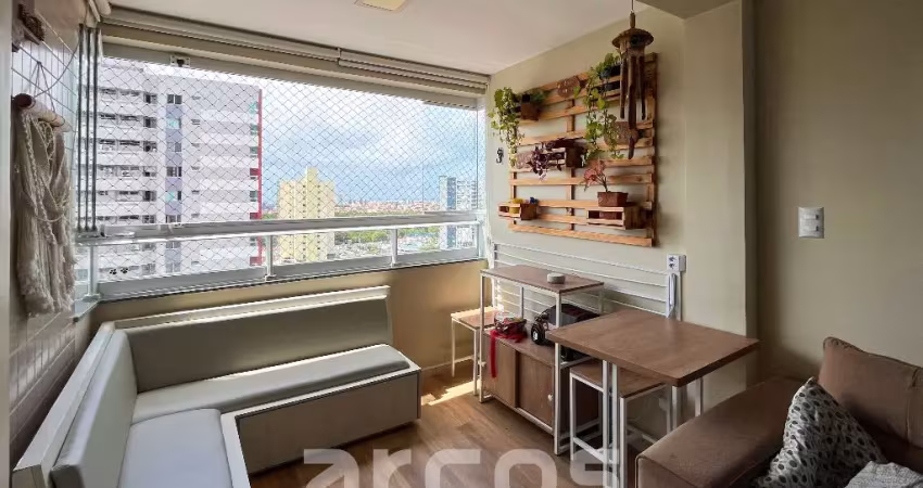 Apartamento na farolândia, com 3 quartos (sendo 1 suíte), 80m² e varanda integrada, à venda no condomínio felicitá farol